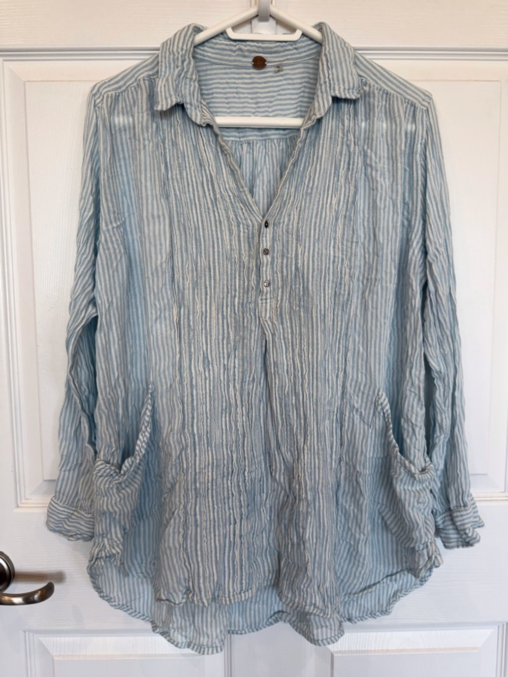 Free People One Relaxed popover Blue White Stripe top pockets beachy lightweight